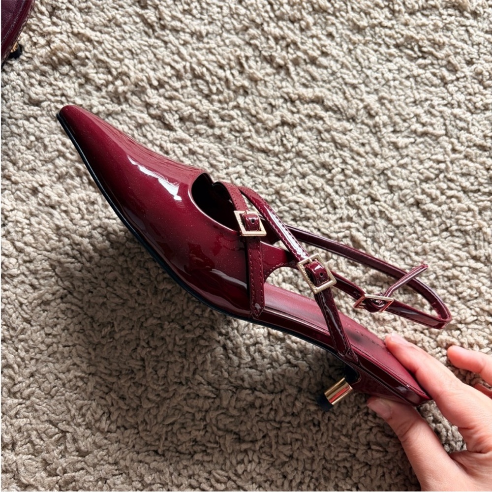 Charles & Keith Burgundy Slingback Kitten Heels Sz6 Elegant Everyday Nightwear - Picture 6 of 7